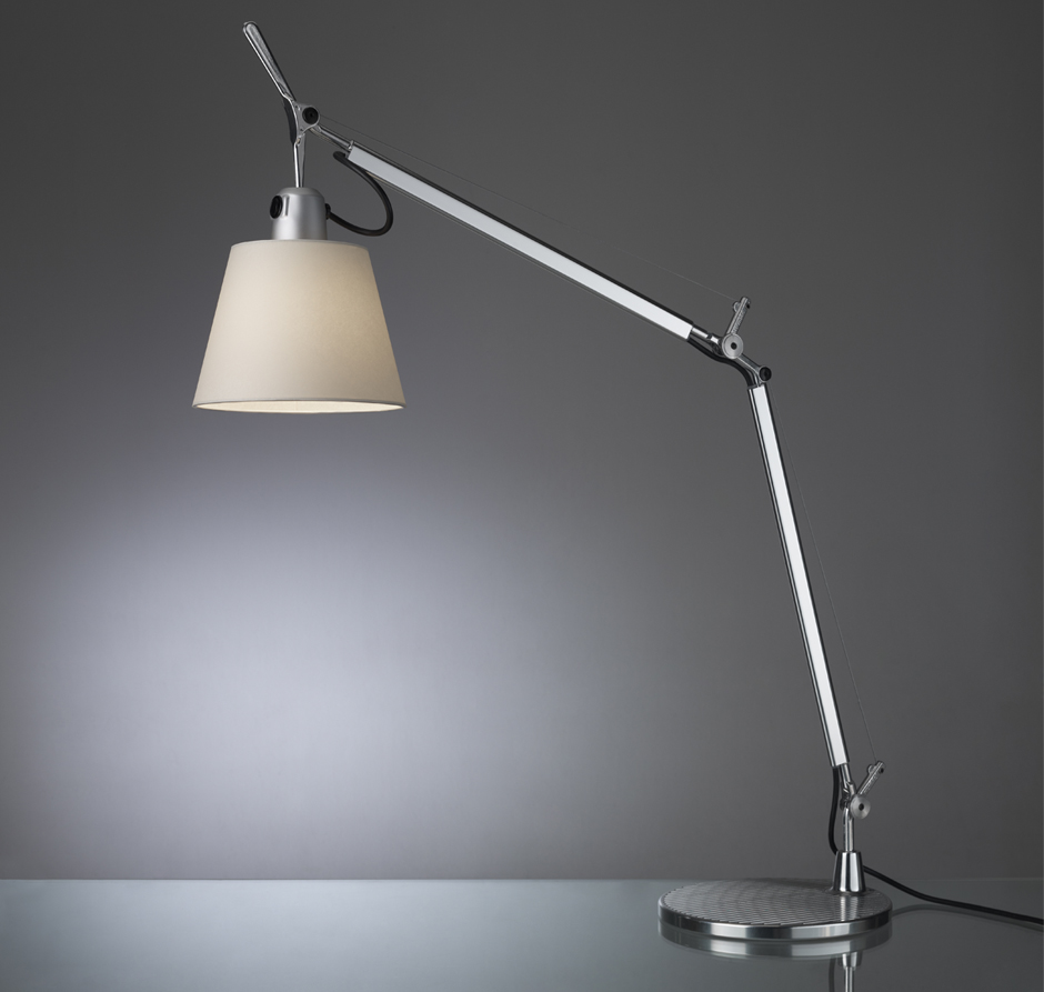 Artemide Tolomeo Basculante Tavolo mit Tischfuß