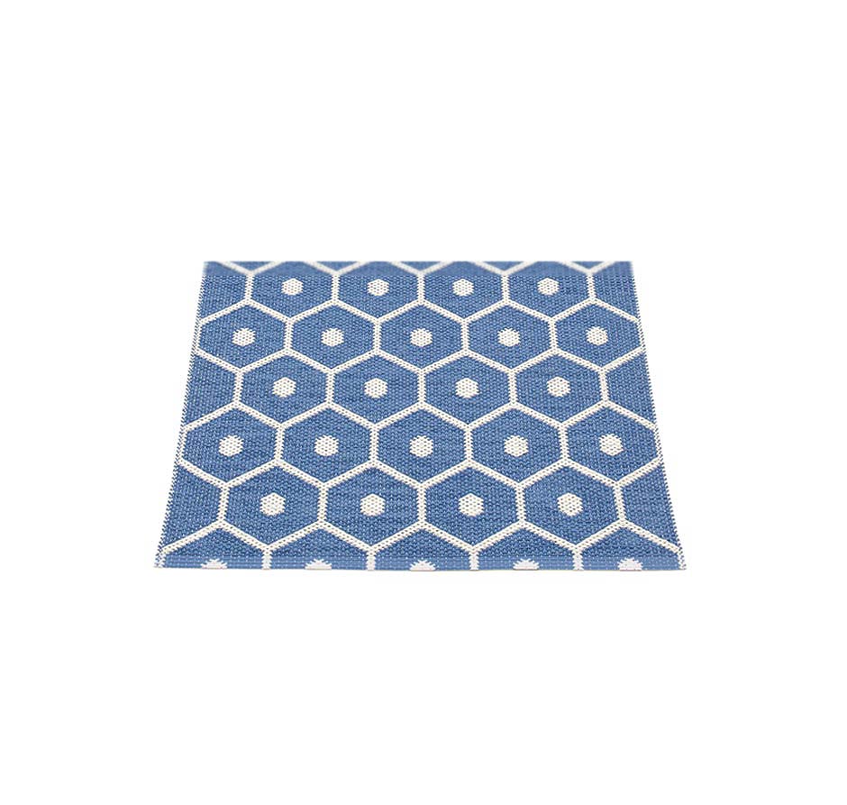 pappelina Honey Kunststoff-Teppich/Fußmatte 70 x 60 cm denim/vanille