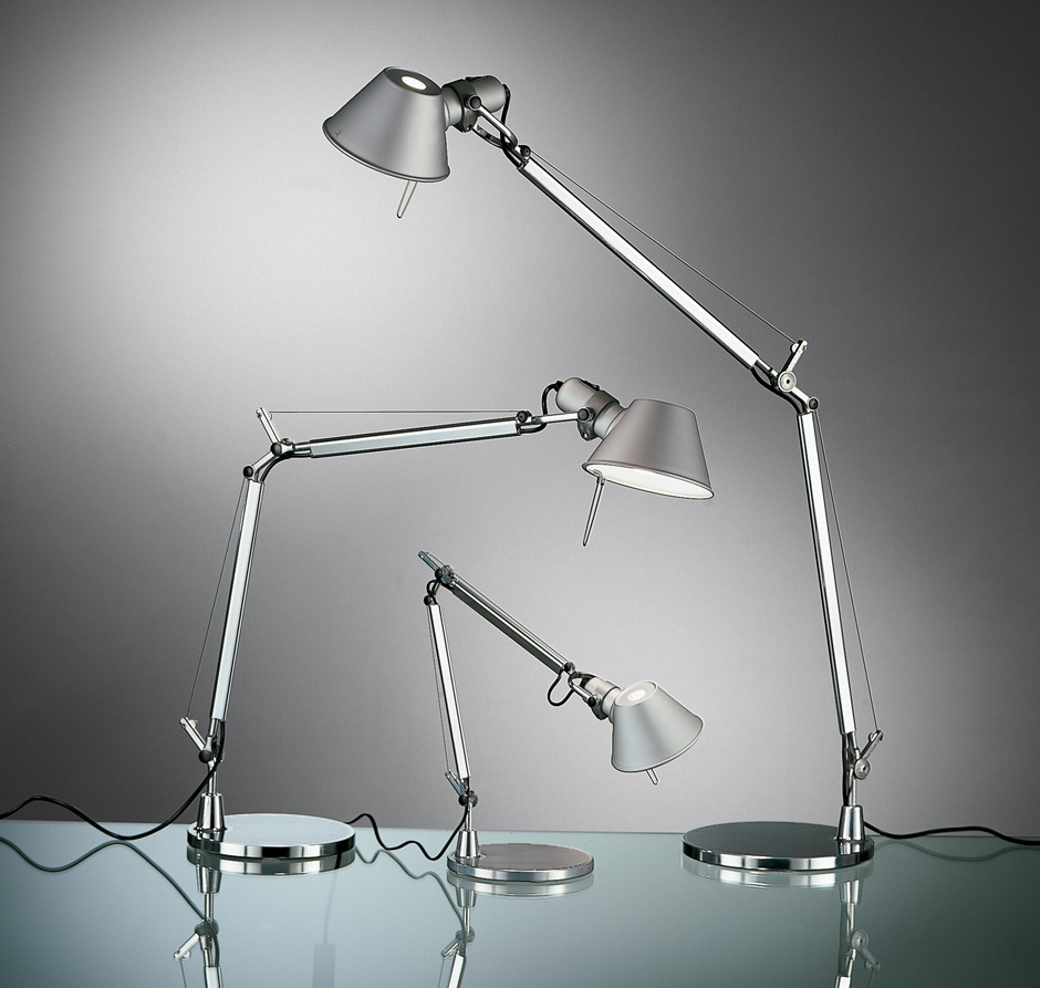 Artemide Tolomeo Tavolo mit Tischfuß