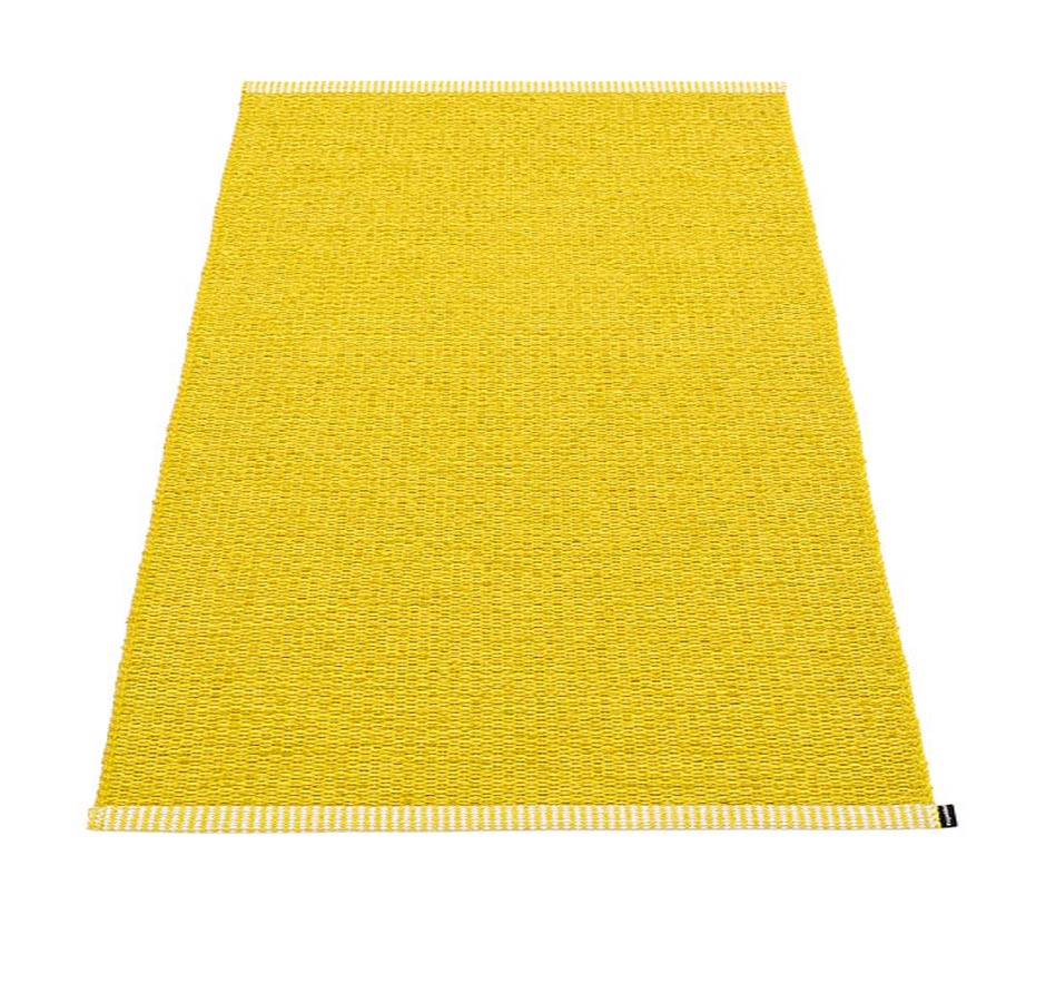 pappelina Mono Kunststoff-Teppich 85 x 160 cm mustard/lemon